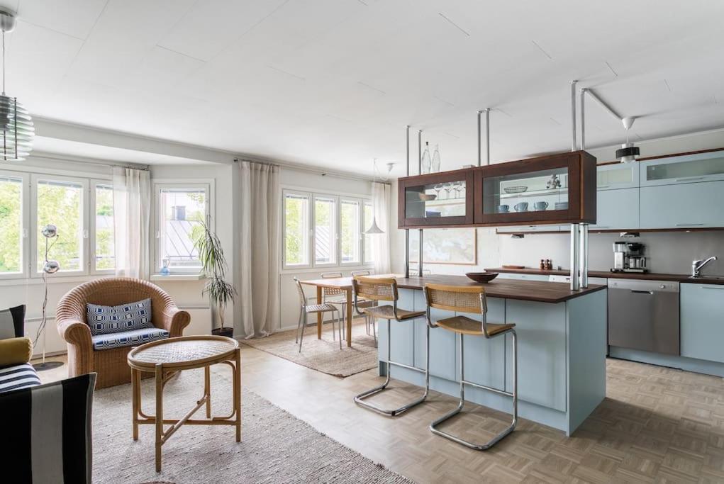 Apartamento Upea Remontoitu Huoneisto Naantalin Sydaemessae Exterior foto
