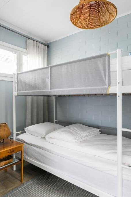 Apartamento Upea Remontoitu Huoneisto Naantalin Sydaemessae Exterior foto